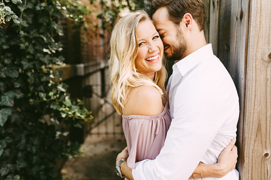 downtown-memphis-engagement-photos