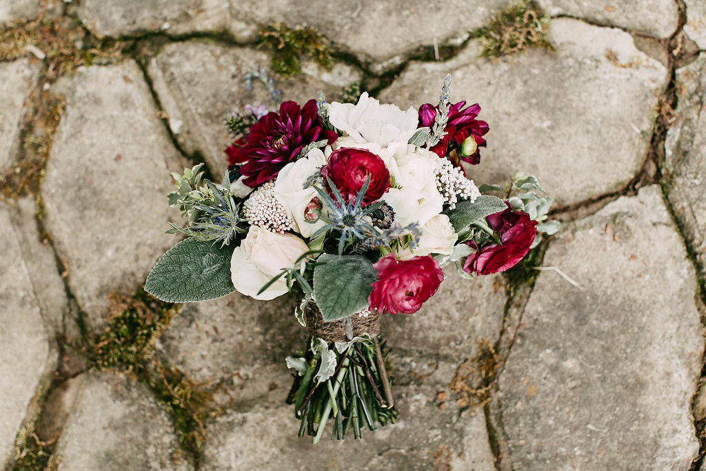 non-traditional-brides-bouquet