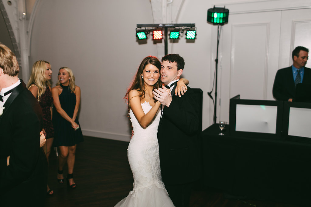 the-atrium-memphis-wedding-reception