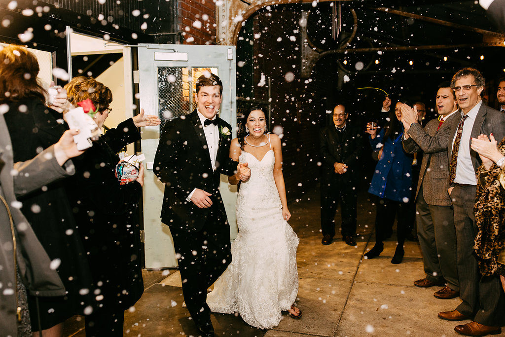 dreamy-snowy-wedding-exit