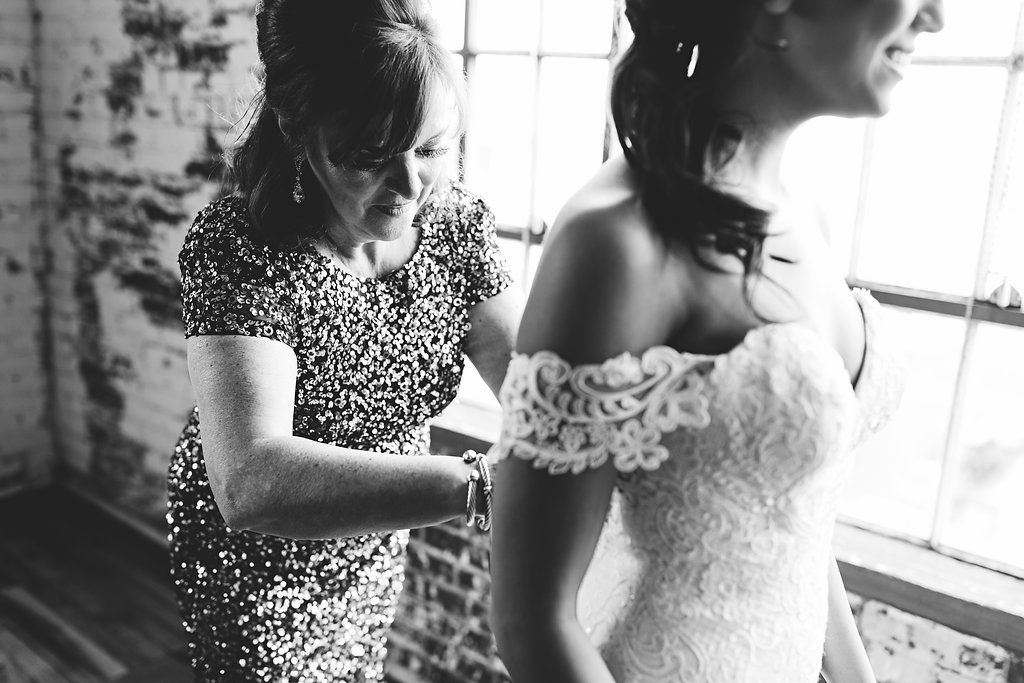 bride-getting-ready