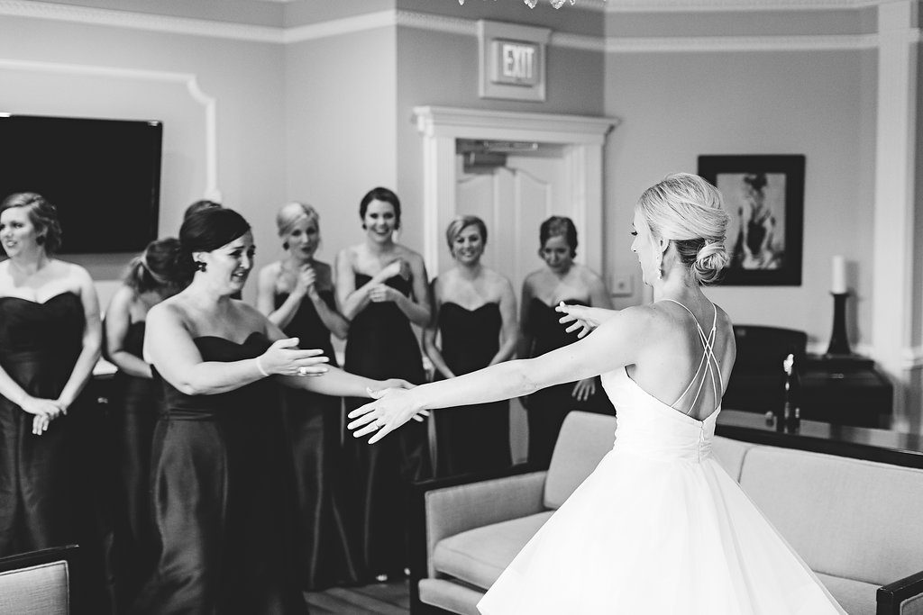 bridesmaids-reaction