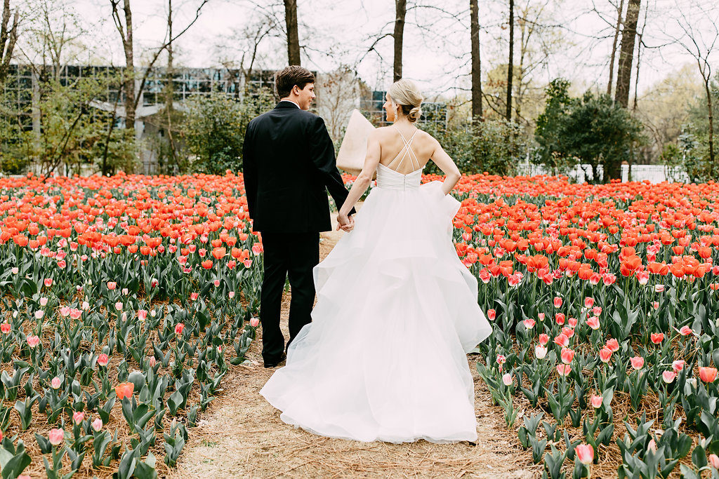 spring-wedding-with-tulips