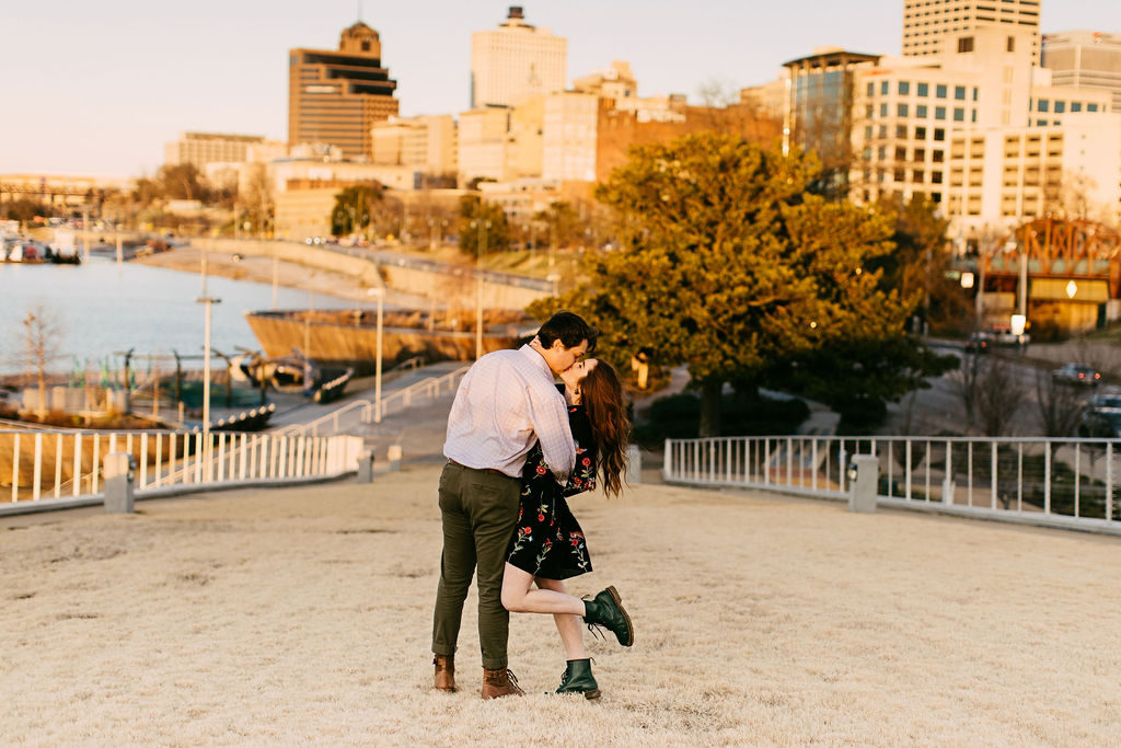 downtown-memphis-wedding-photographer