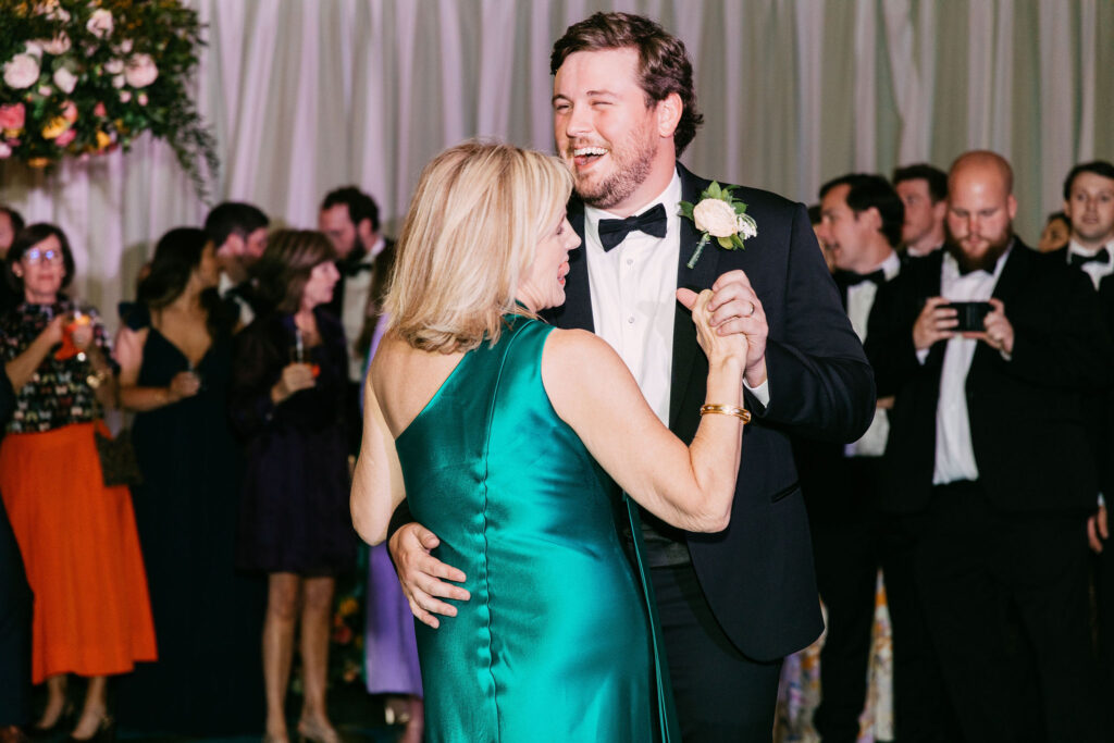 Chickasaw Country Club wedding in Memphis, TN