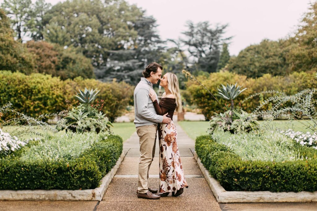 Botanic Gardens Engagement Session